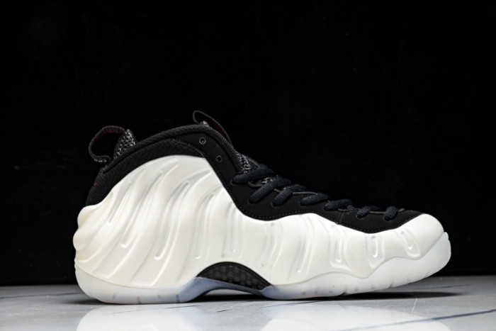 Nike Air Foamposite Pro Pearl HF0794-200