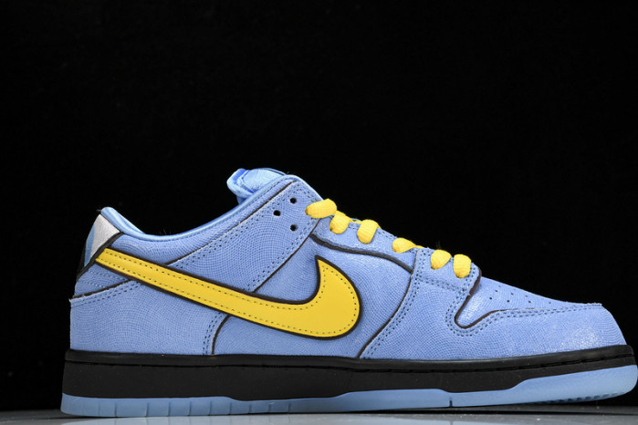 the powerpuff girls x nike sb dunk low “bubbles” fz8320-403
