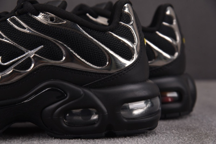 Air Max Plus SE 