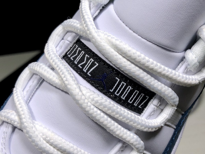 jordan 11 retro low snake navy (2019) - cd6846-102