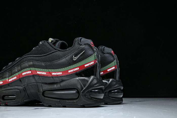 Nike Air Max 95 SP Undefeated Black - IB4453-001