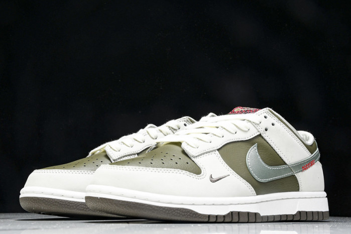 Nike Dunk Low "Year of The Snake" HV5980-231