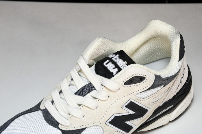 n*ew b*alance copshoe nb-104