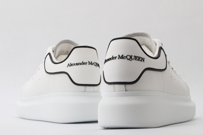 ale*d*r M*Q*en sole sneakers kickze-16