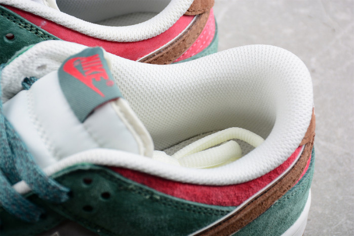 oT0mo katsuhiro x nike sb dunk low steamboy ost green red brown st1391-203