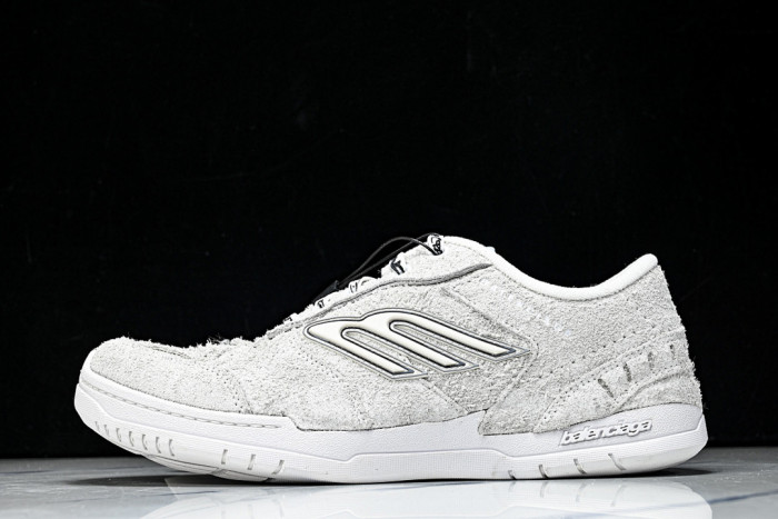 BL Hamptons Worn-Out -COPSHOE BL - WO 11