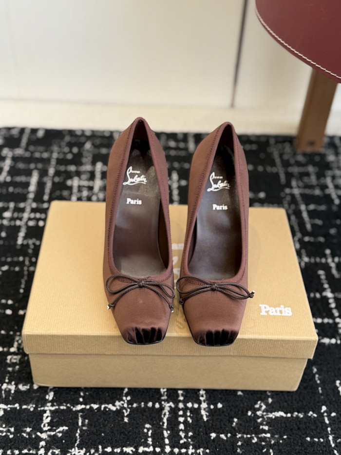 Chr1st1an LOUBOUTIN COPSHOE CL-HEEL 03