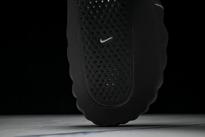 Nike Mind 001 