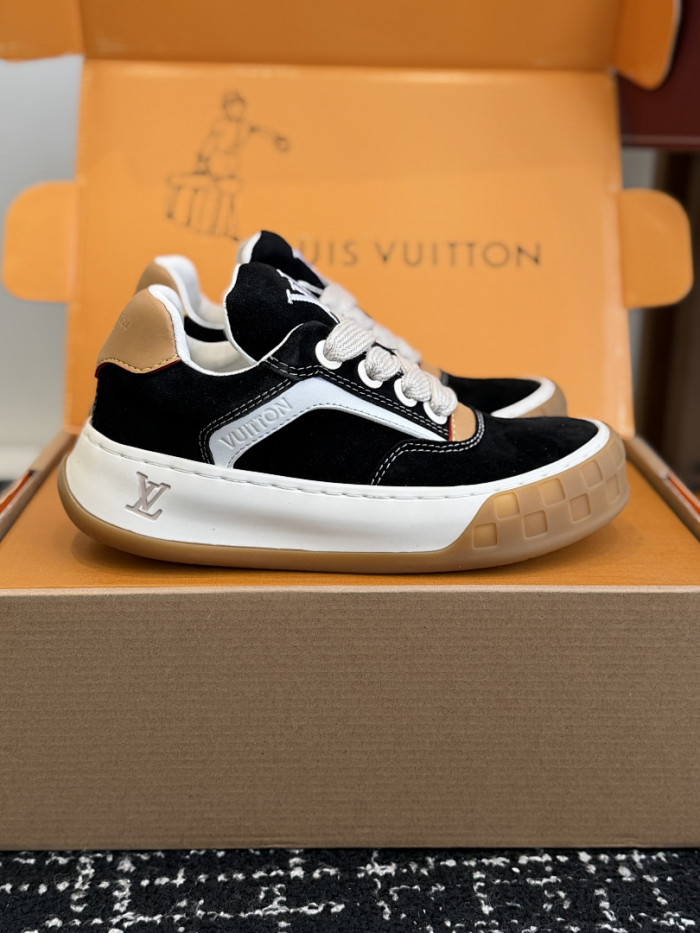 LVT Tilted Sneaker COPSHOE L&V-TI03