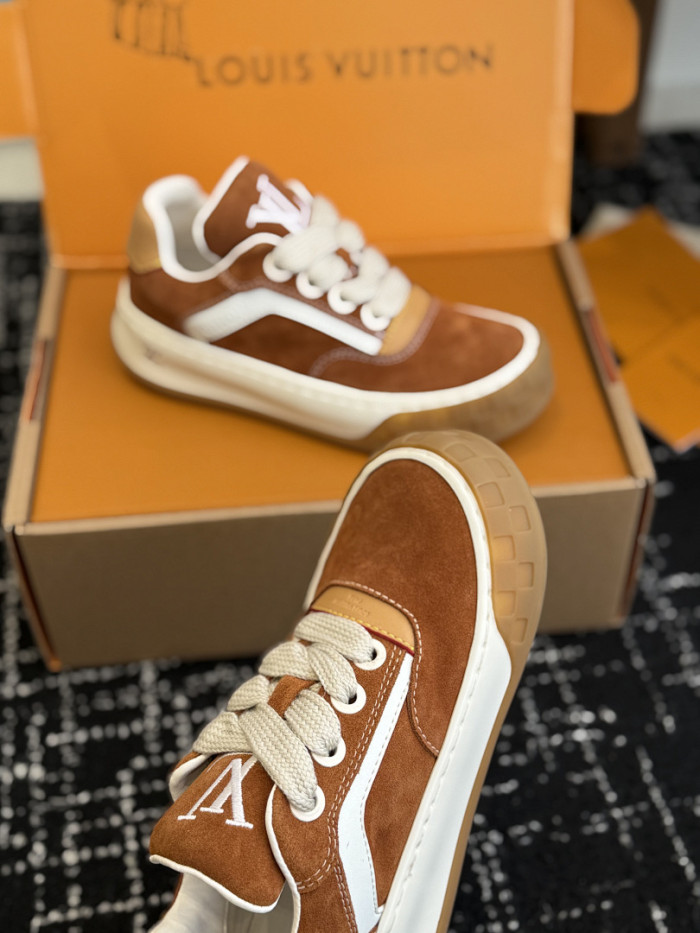 LVT Tilted Sneaker COPSHOE L&V-TI05