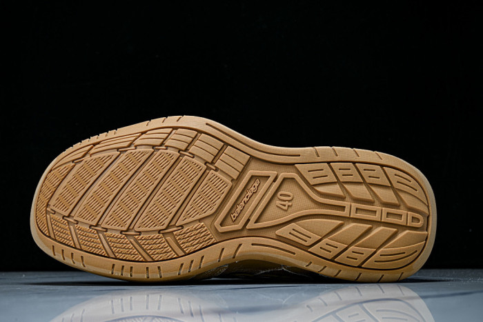 BL Hamptons Worn-Out -COPSHOE BL - WO 12