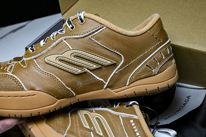 BL Hamptons Worn-Out -COPSHOE BL - WO 12