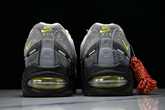 Undefeated x Nike Air Max 95 Yellow - IB4523-002
