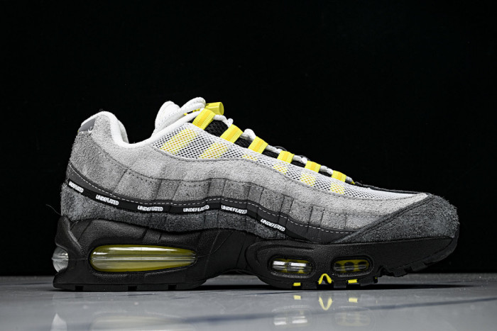 Undefeated x Nike Air Max 95 Yellow - IB4523-002