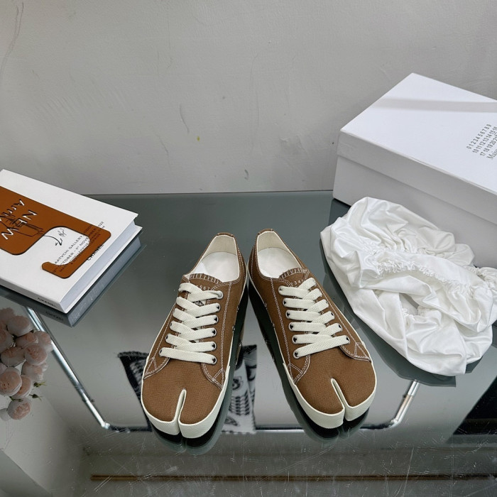 MM COPSHOE -MM148
