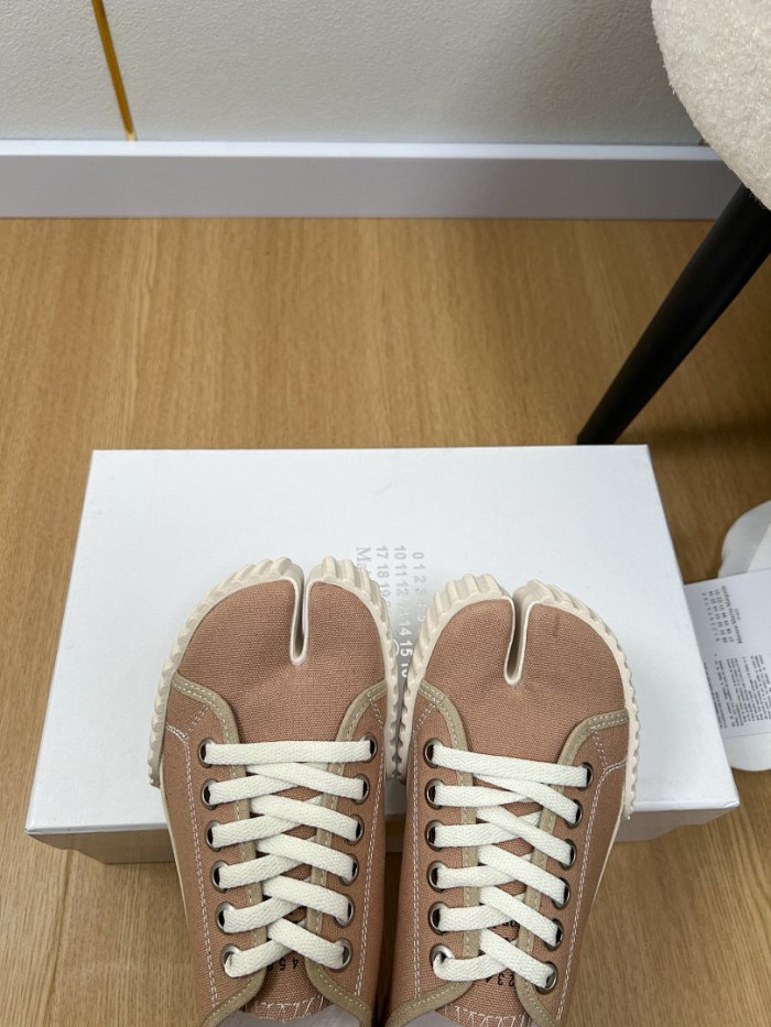 MM COPSHOE -MM155