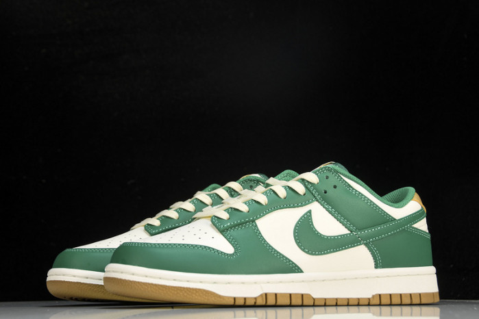 nike dunk low "green/gold" fb7173-131