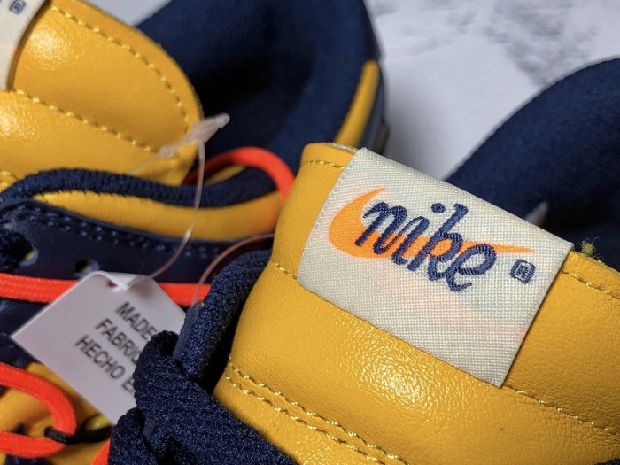 nike dunk low of michigan - ct0856-700