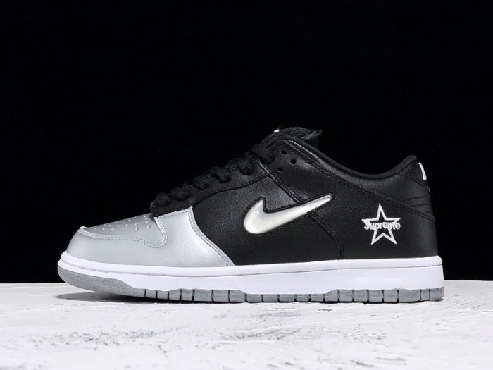 Nike SB Dunk Low s*upre*me Jewel Swoosh Silver - CK3480-001