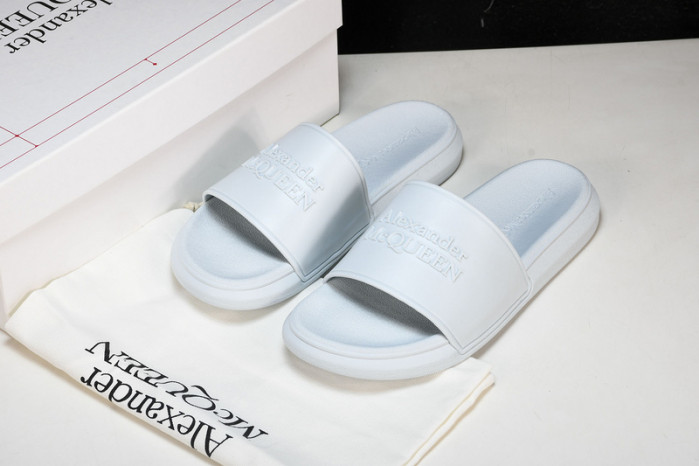 M*Q*en slide cophsoe mqs-02