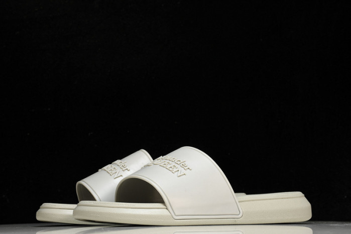 M*Q*en slide cophsoe mqs-03