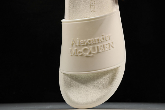 M*Q*en slide cophsoe mqs-05