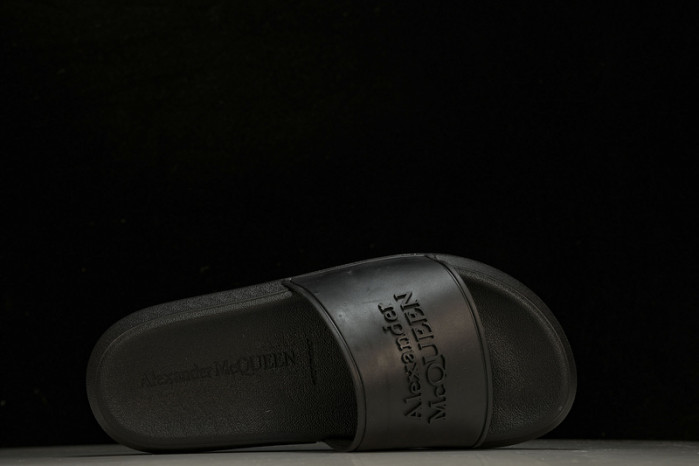 M*Q*en slide cophsoe mqs-06