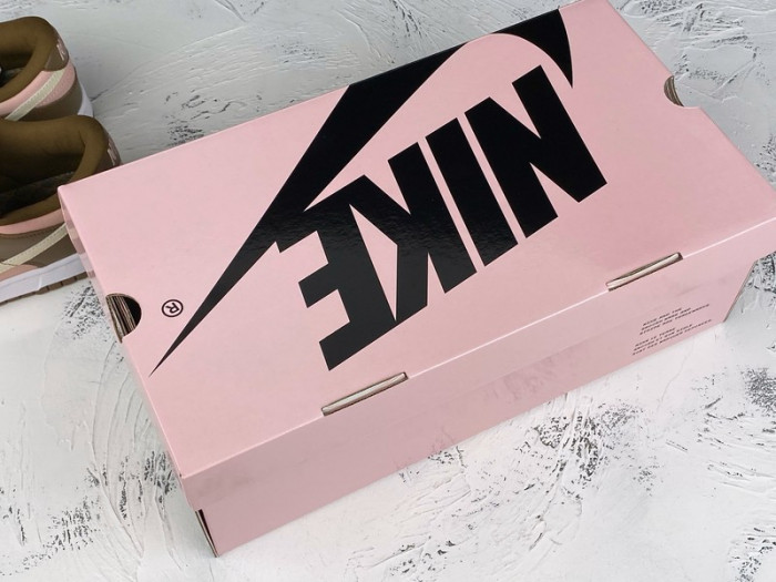 nike dunk sb low stussy cherry - 304292-671