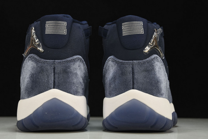 air jordan 11 wmns "midnight navy" ar0715-441