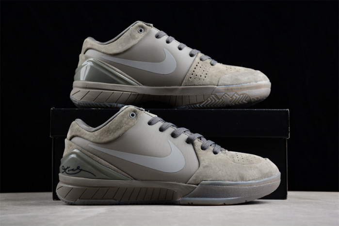 zoom kobe 4 