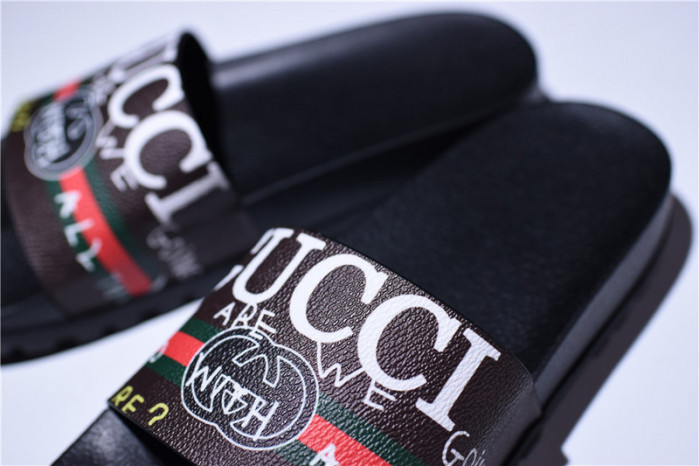 gc leather slide sandal with gg logo mens