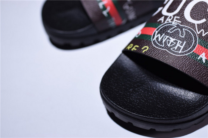gc leather slide sandal with gg logo mens