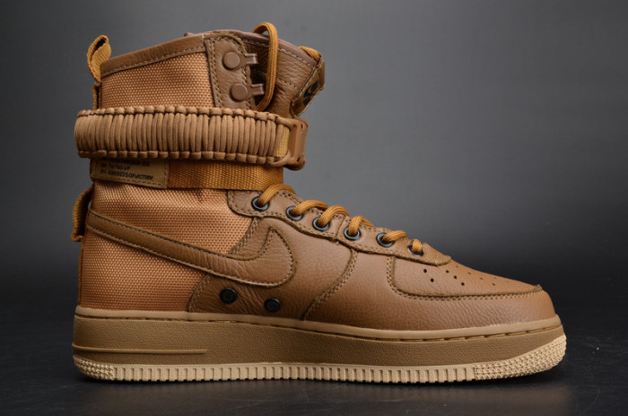 nike wmns sf force 1 “G01den beige” 857872-200